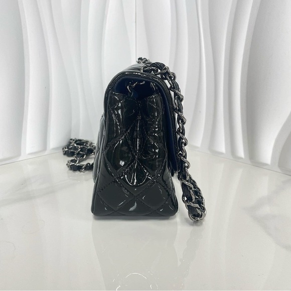 Chanel Green Patent Leather Quilted Mini Classic Flap Bag - Picture 5 of 12